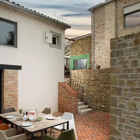 Villa Peteh *