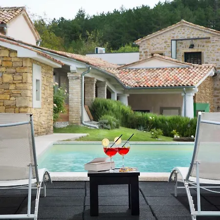 Villa Peteh *